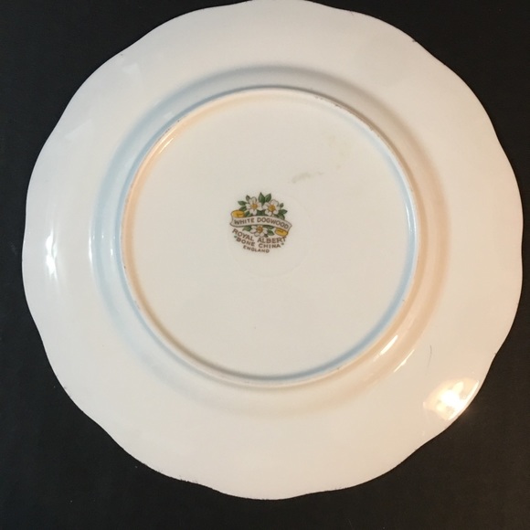 Royal Albert Bone China White Dogwood England 6 3/8" Flawless - Picture 5 of 5